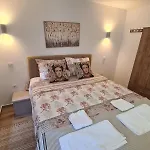 Solunskizen Apartements *