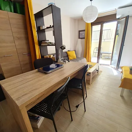 アパート Solunskizen Apartements