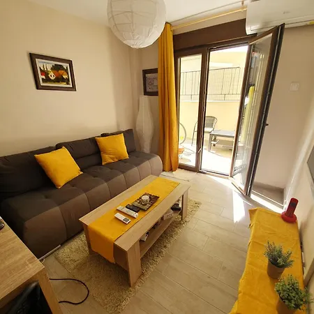 Solunskizen Apartements アパート *