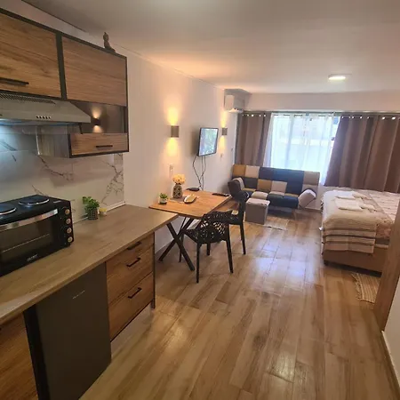 Solunskizen Apartements アパート