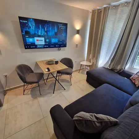 Solunskizen Apartements アパート *